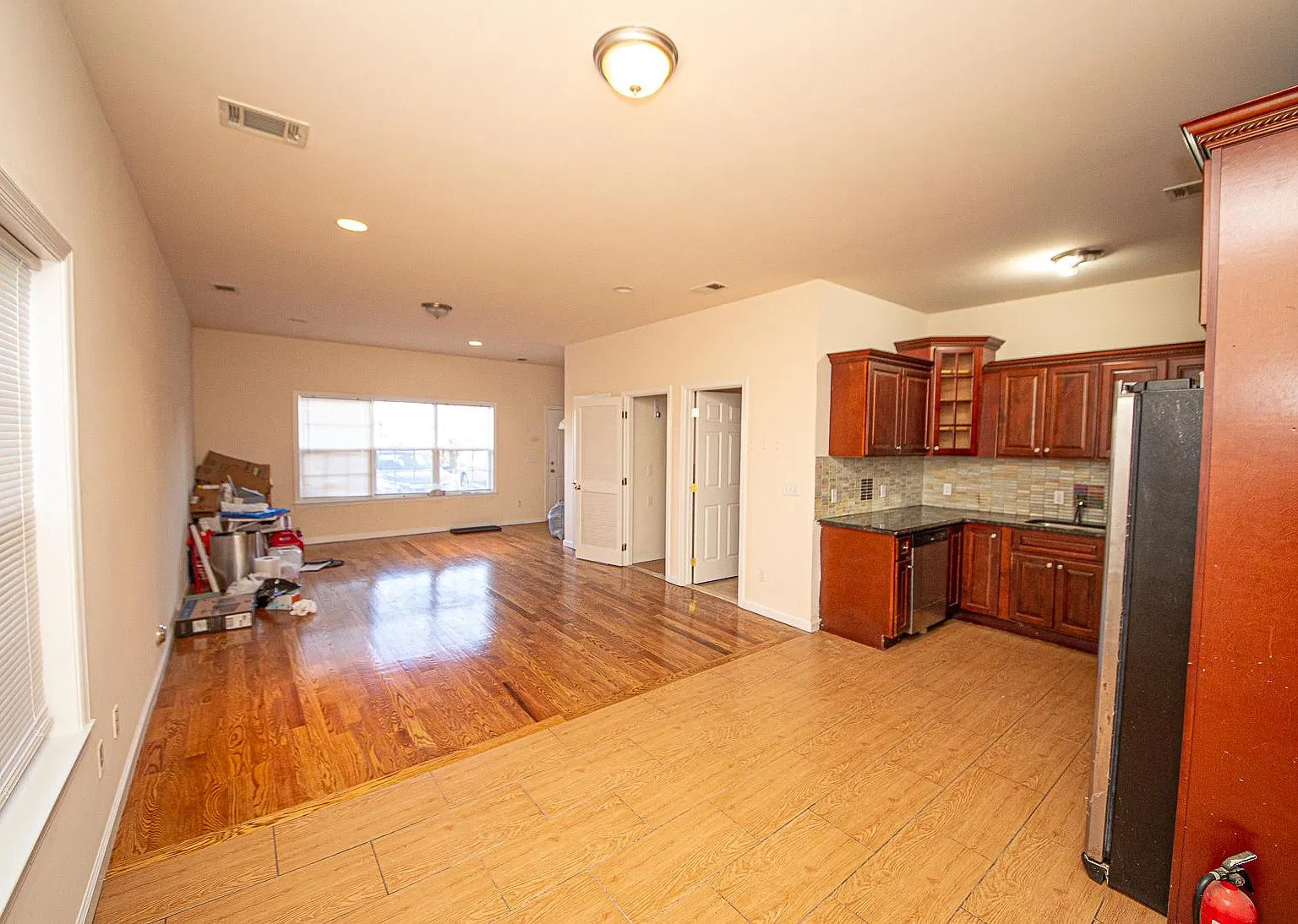 2 bed, 1.5 bath, $2,946 — Photo 2
