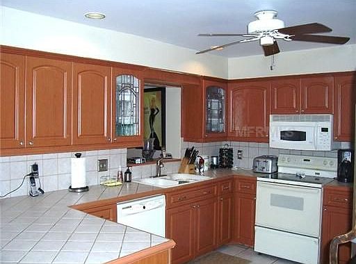 4th image of 5476 Park Vale Blvd