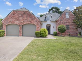 112 Notting Hill Way, Lafayette, LA 70508