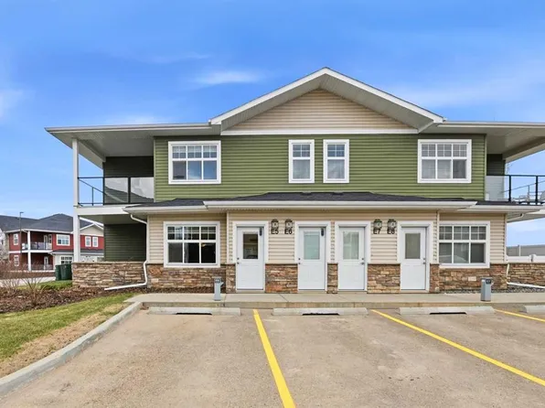5300 E Vista Trl #E5, Blackfalds, AB T4M 0L8
