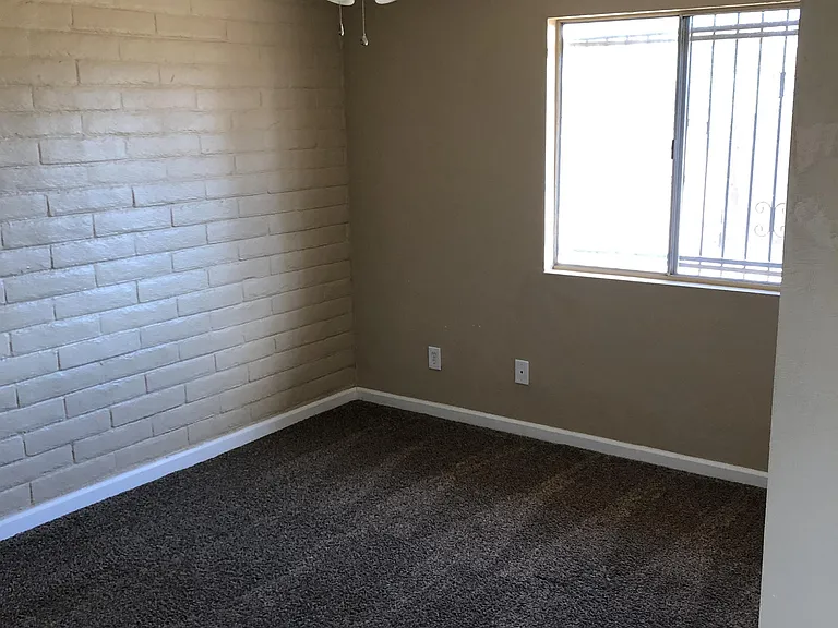 3639 S Atlin Ave — Photo 14