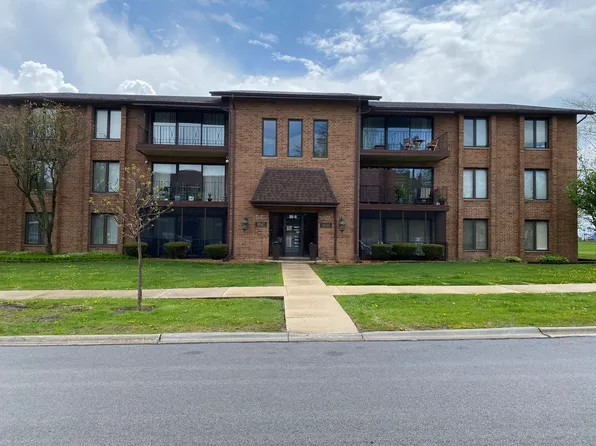 9941 Treetop Dr APT 3202, Orland Park, IL 60462