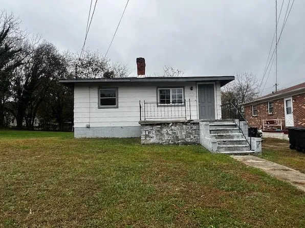 137 Davis St, Danville, VA 24541