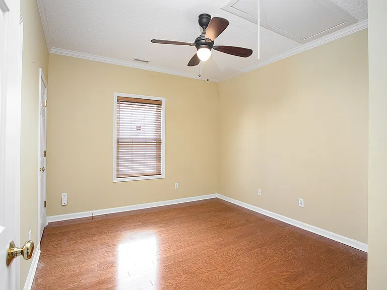 4824 Tommans Trl — Photo 4