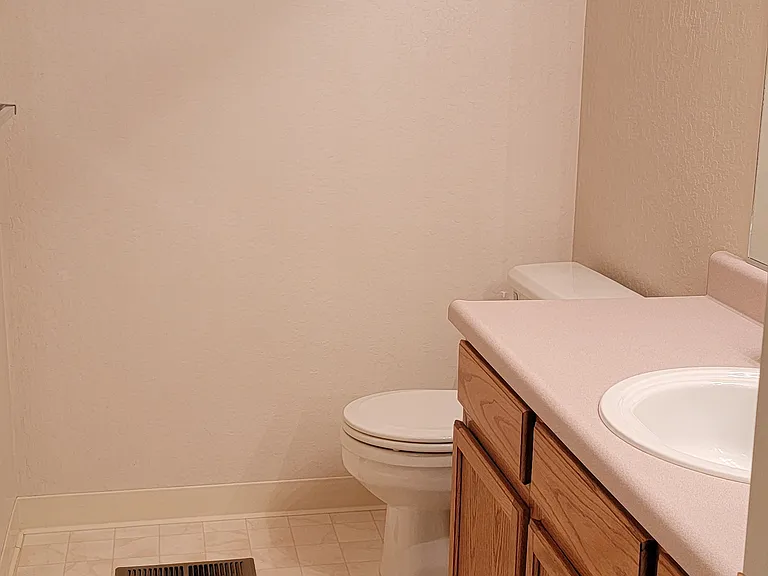 Hallway bathroom (Same)