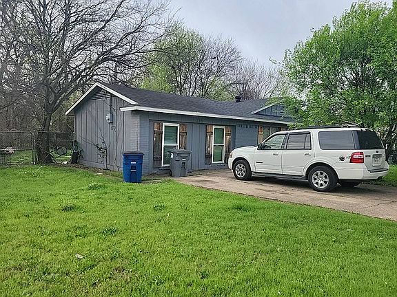 3rd image of 238 Glencairn Dr