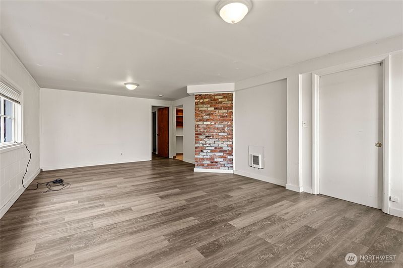 3rd image of 927 Jersey Street