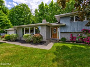 23 Ronald Dr, Poestenkill, NY 12140