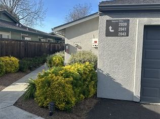 2039 5th St, Davis, CA 95618