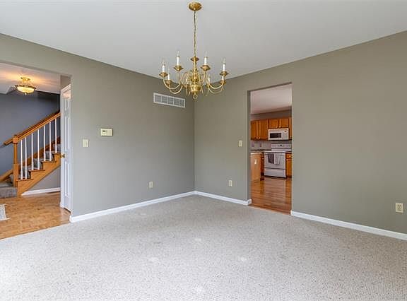 4th image of 6210 Hawkins Farm Ct
