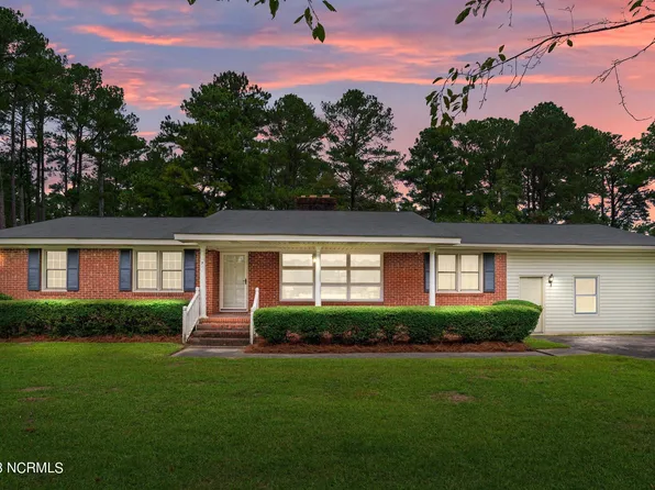 1706 W Wilson Street, Tarboro, NC 27886