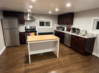 313 E Smith St #2, Milwaukee, WI 53207
