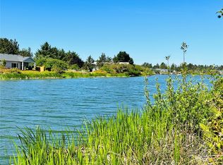 873 Pheasant Pl SW, Ocean Shores, WA 98569