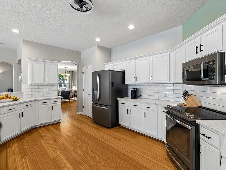 10901 Wildcat Dr — Photo 15
