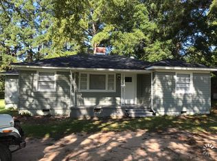2203 Glenn St, Newberry, SC 29108