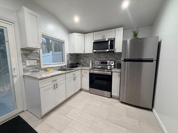 (undisclosed Address)