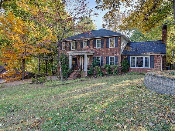 4th image of 2815 Steven Dr