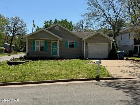 2632 Yuma St, Joplin, MO 64801