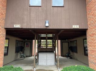 2146 Tanglewood Ave #C, Alliance, OH 44601