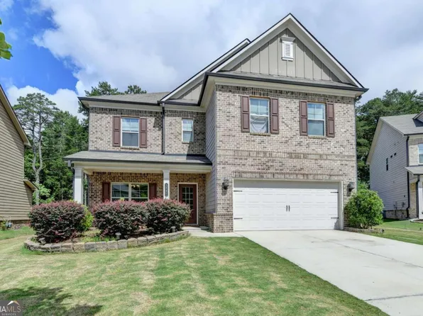 1986 Holman Forest Dr, Hoschton, GA 30548