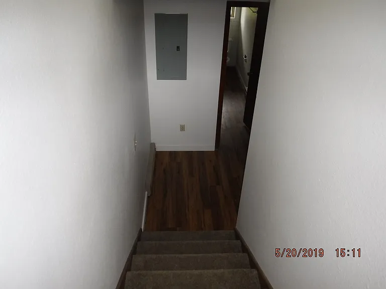 16 Hoffman Dr #1-4 — Photo 6