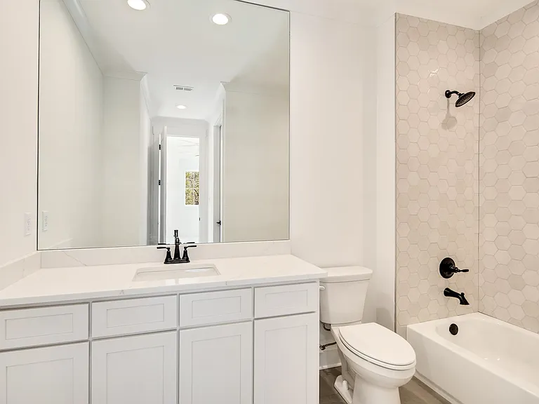 641 Fletcher Rd — Photo 25