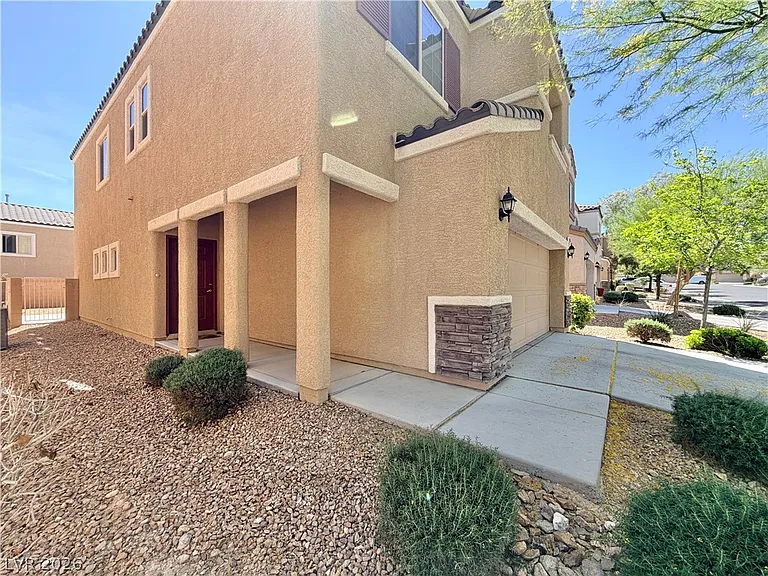 8435 Spirit Vale Ave — Photo 5