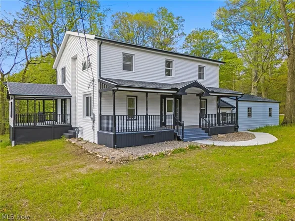6097 Reno Dr, Louisville, OH 44641