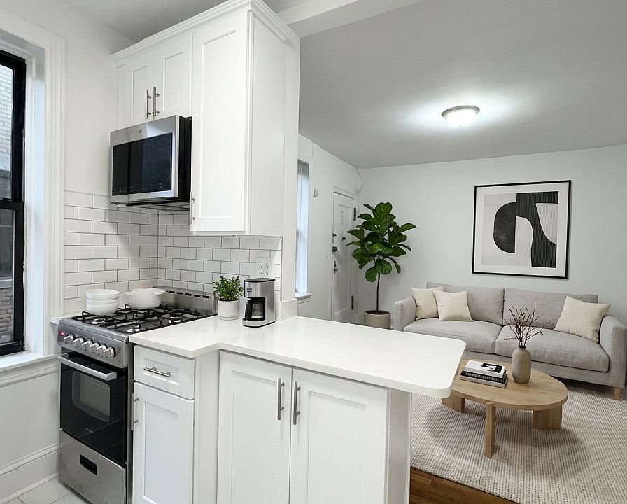 1st image of 21-36 Crescent St #8