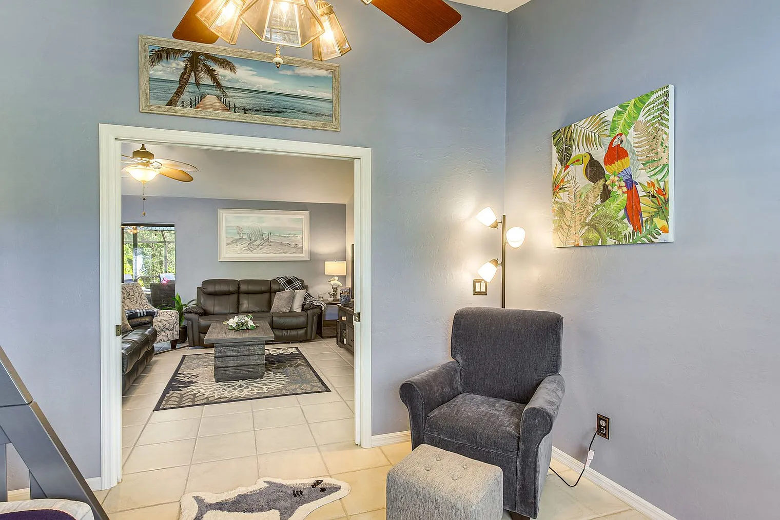 3 bed, 2.0 bath, 1689 sqft, $7,522 — Photo 4
