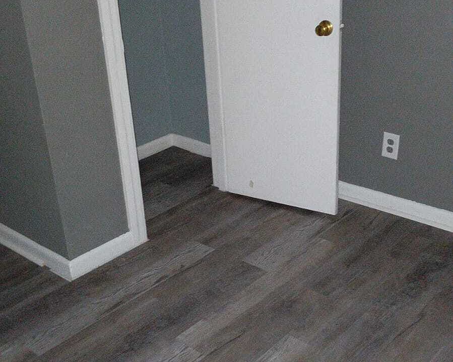 1st image of 1114 Victory Blvd #C