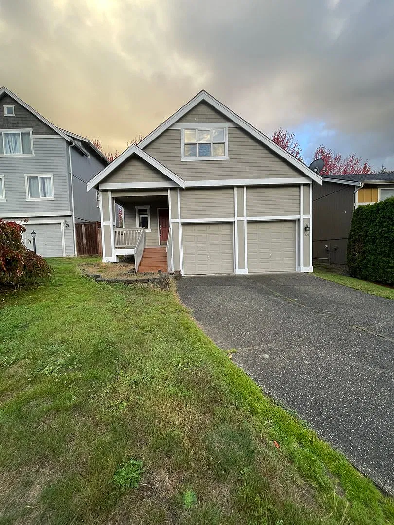 3Bd/2.5Ba Lake Stevens Home — Photo 1