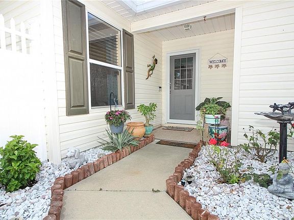 2nd image of 17835 SE 91st Freedom Ct