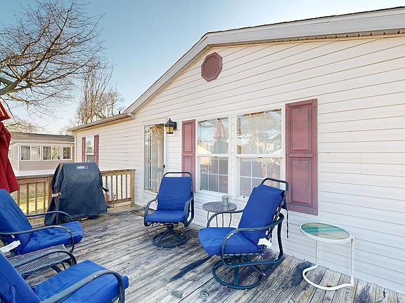 4th image of 25868 N Oak St #49357