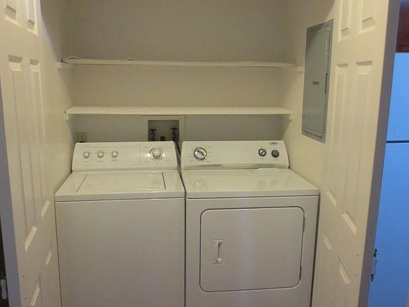 5th image of 28 Capri Ln #A1
