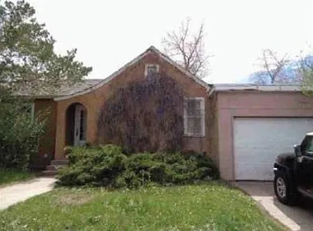 810 Lewis St #BASEMENT — Photo 1
