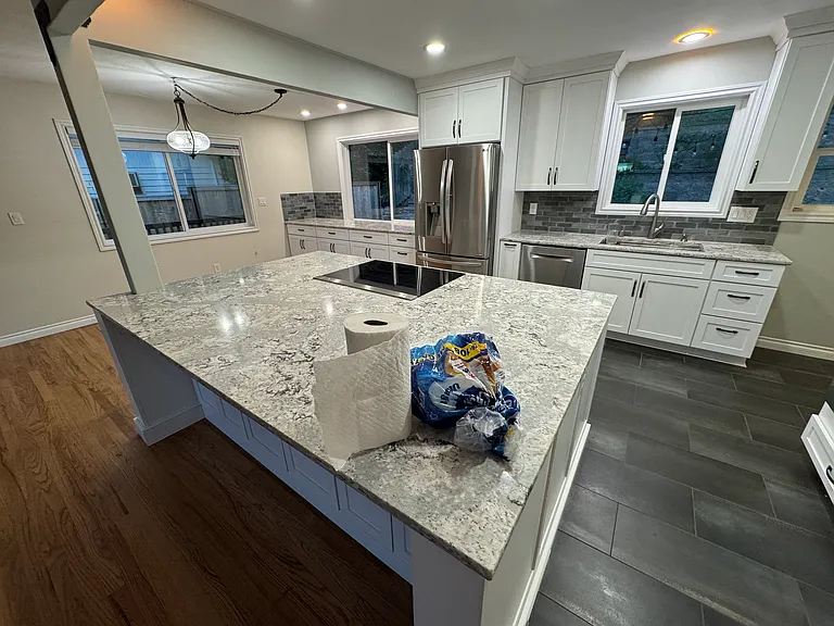 3600 Edgewood Dr — Photo 8