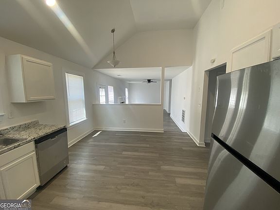 5th image of 2761 Rambling Way