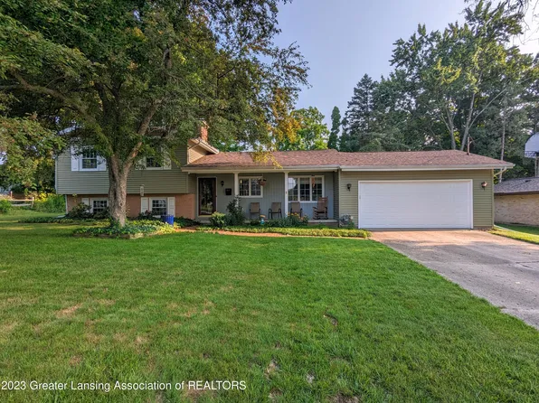 614 Belknap St, Grand Ledge, MI 48837