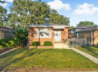12915 S Houston Ave, Chicago, IL 60633