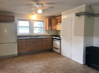 6 Thompson St #2, Pawcatuck, CT 06379