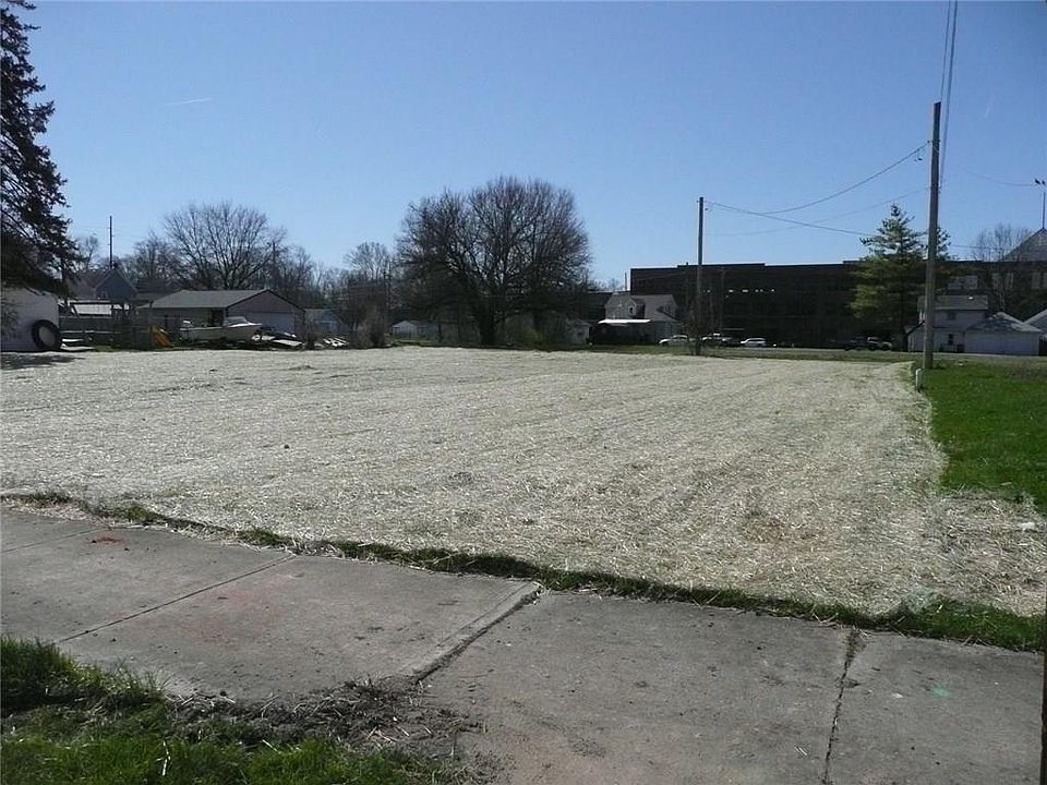 2nd image of 242-246 E Main St