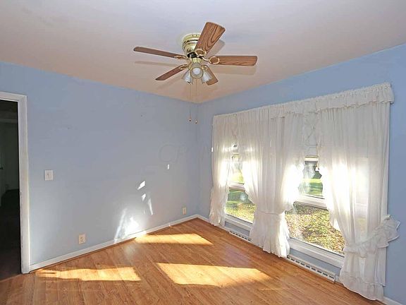 4th image of 208 Vernedale Dr