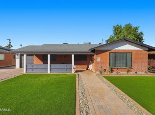 8250 E Mackenzie Dr, Scottsdale, AZ 85251