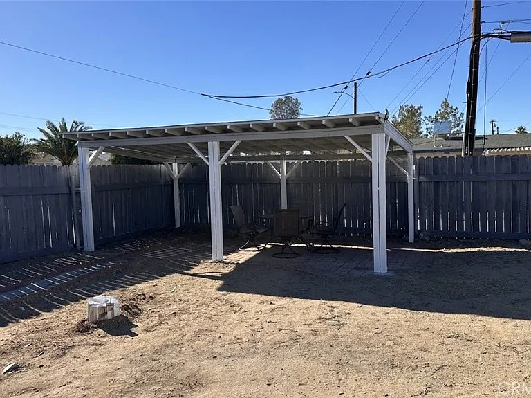 219 N Norma St — Photo 15