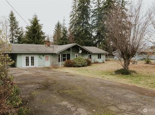 330 Evergreen Loop, Forks, WA 98331