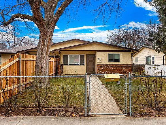3rd image of 1937 S Owyhee St