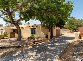 14015 Sunglow Rd NE, Albuquerque, NM 87123