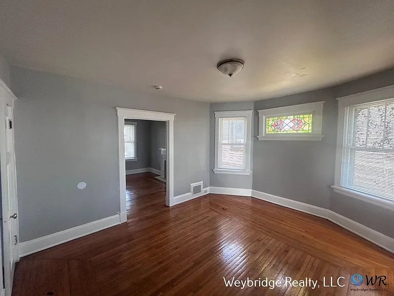 Academy 862 — Photo 7