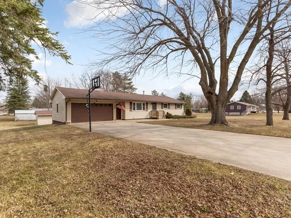 103 2nd Ave SW, Geneva, MN 56035